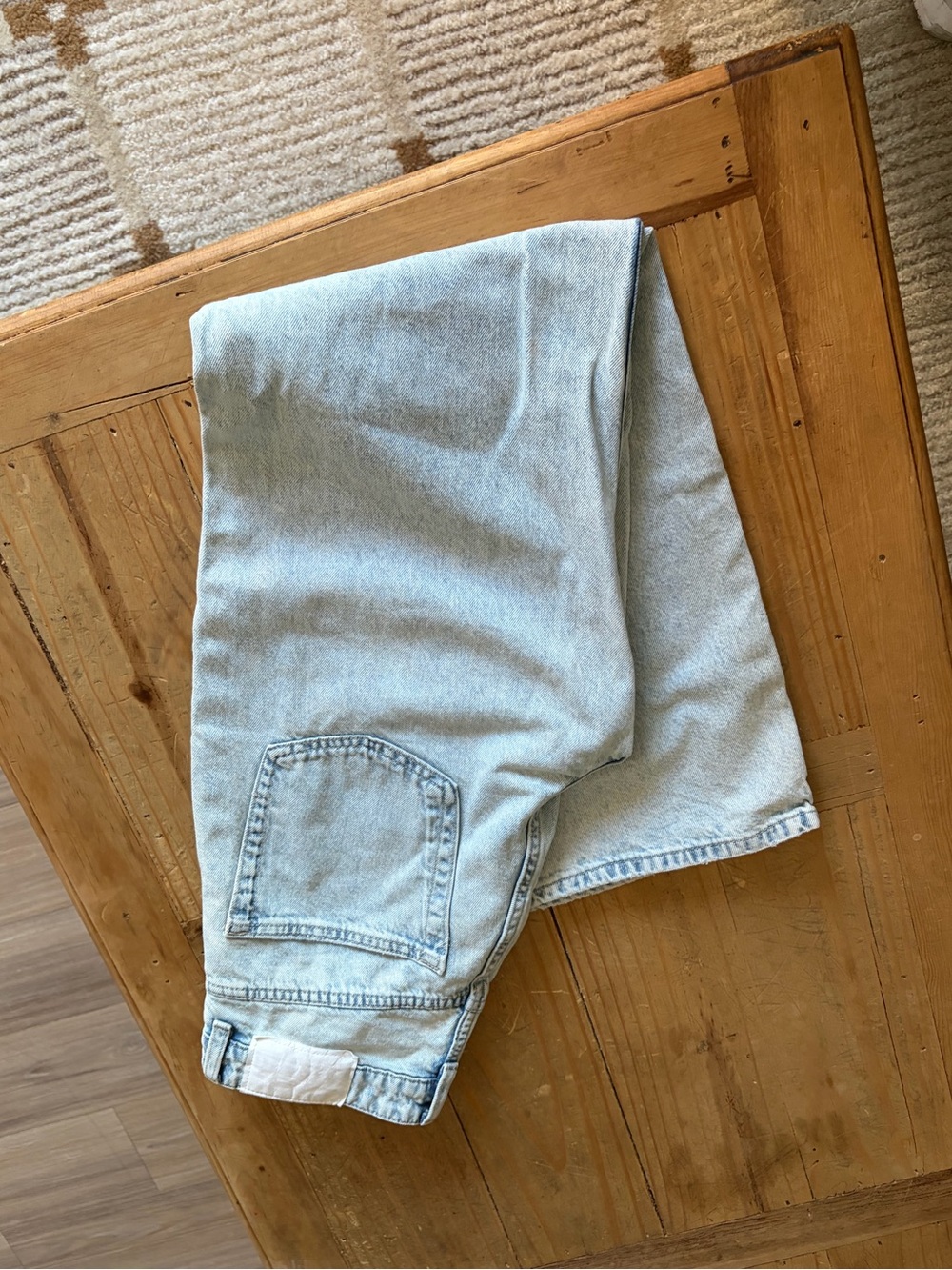 Divided high-rise wide leg jeans - Picture 4 of 4